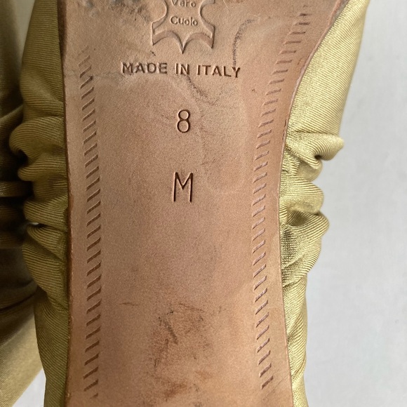 Larry Stuart Collection Gold Elastic Fabric Heeled Mules size 8 - Picture 13 of 15